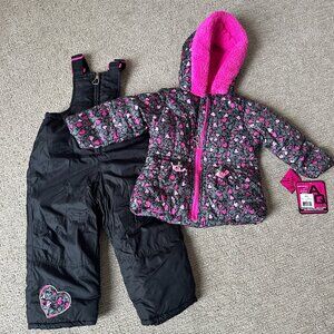 NWT AQ Snowsuit 2 pieces 2T